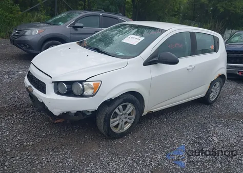 2013 Chevrolet Sonic Lt Auto z USA, uszkodzony, nr VIN 1G1JC6SB3D4249364
